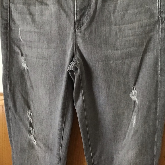 Vince Dylan Skinny Destructed Dark Gray Jeans - Picture 6 of 14